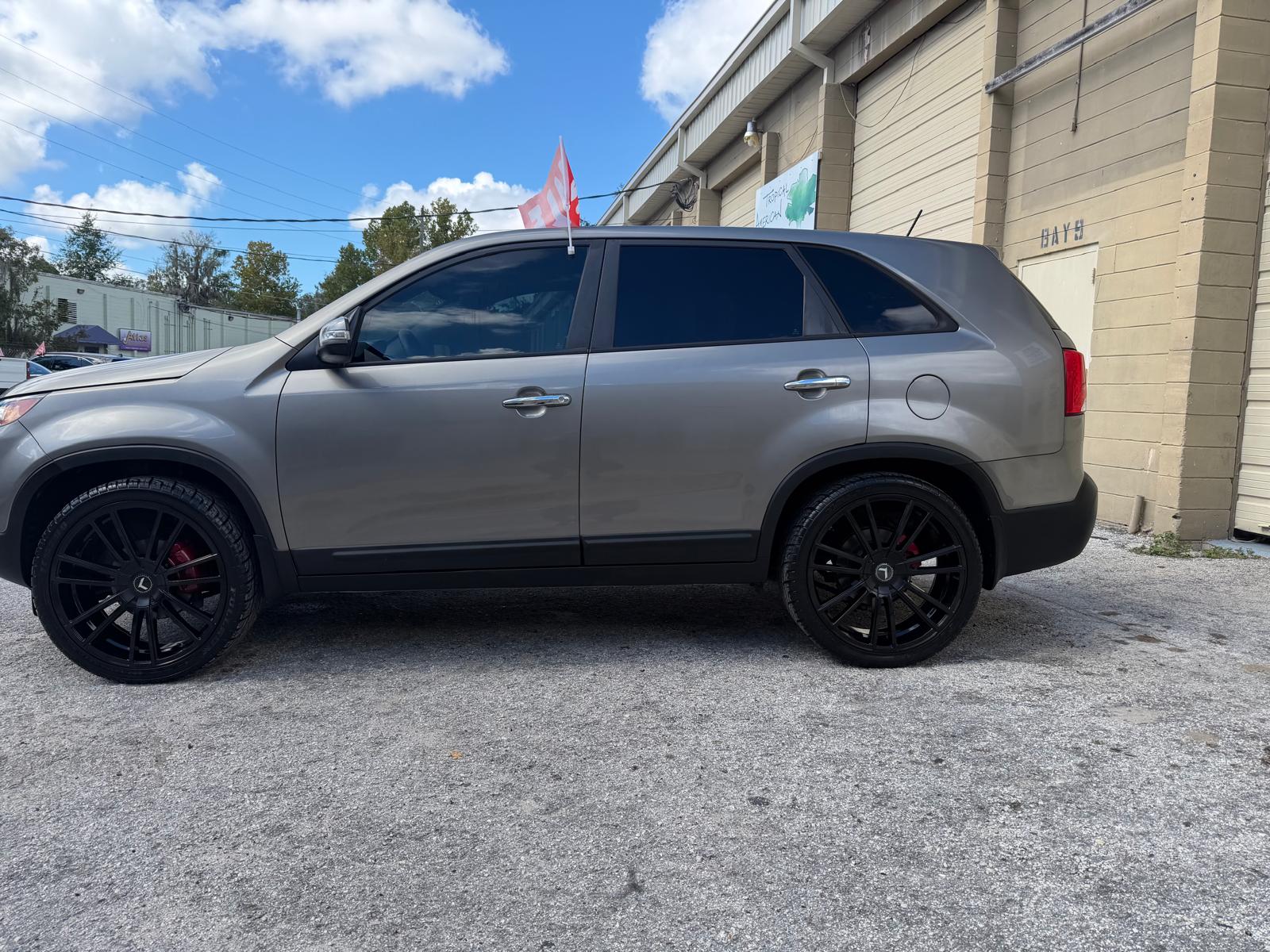 2013 Kia Sorento LX, sold